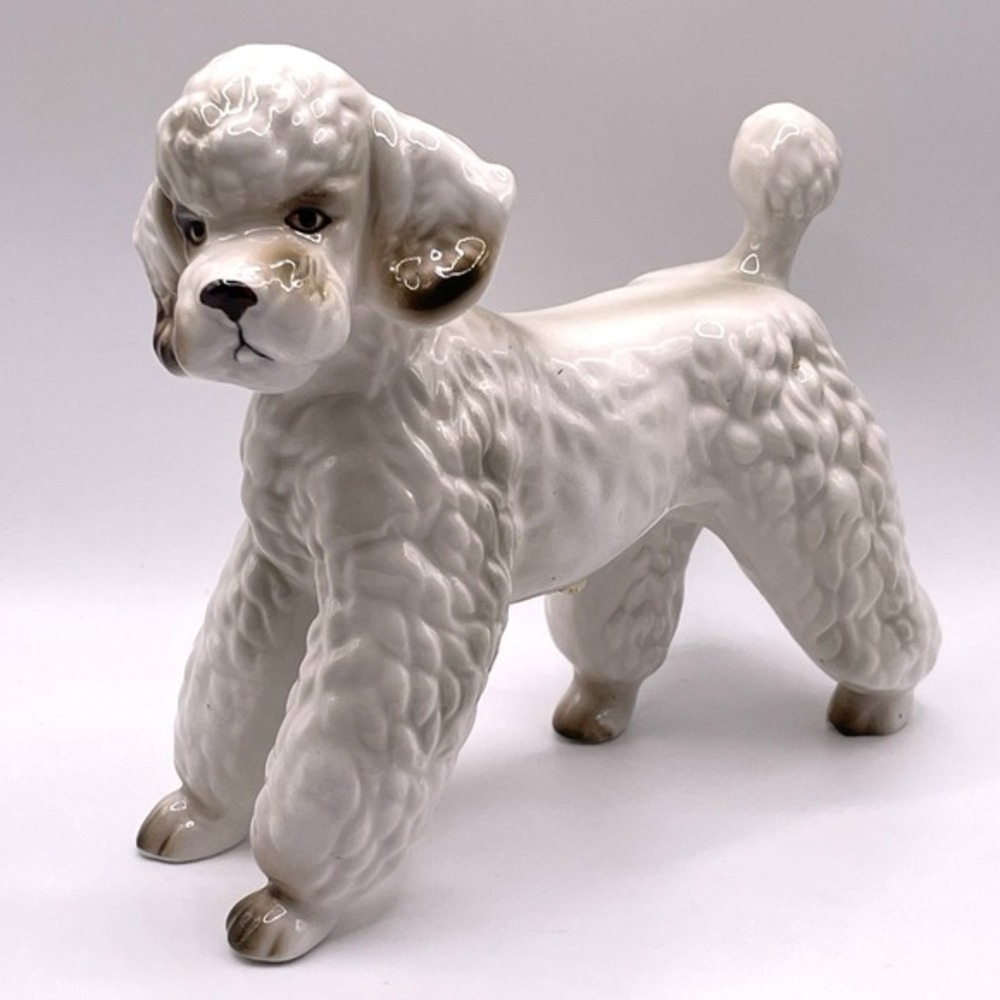 Vintage 1986 Royal Crown Arnart Poodle Dog Porcelain Figurine Hand Painted 6"